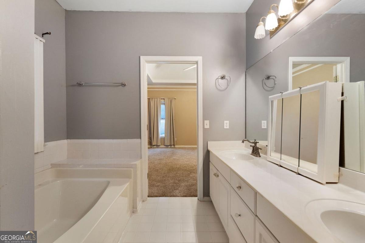 13 Boysenberry Court White - Photo 30