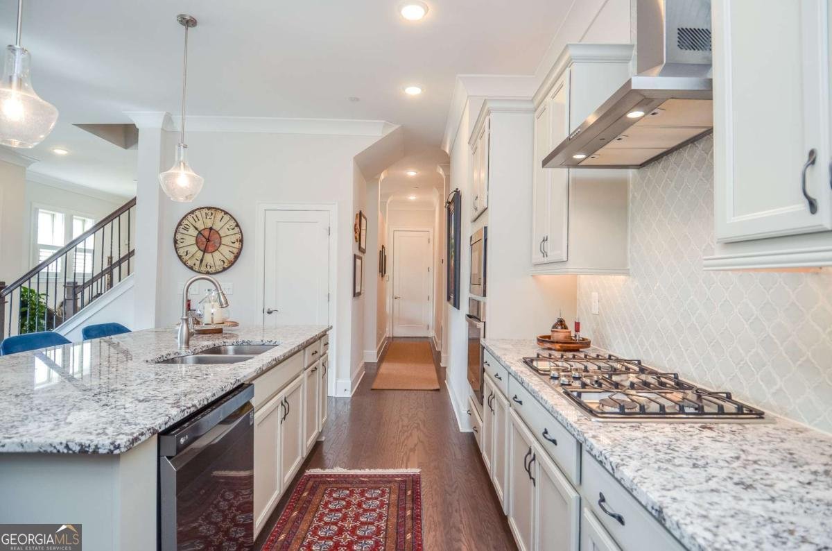 765 Calbert Circle Marietta - Photo 6