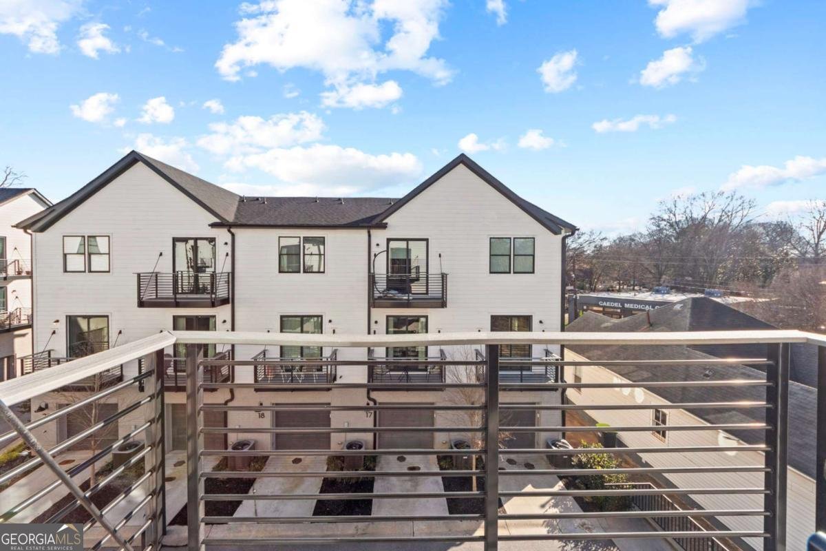 1350 May Avenue Atlanta - Photo 14