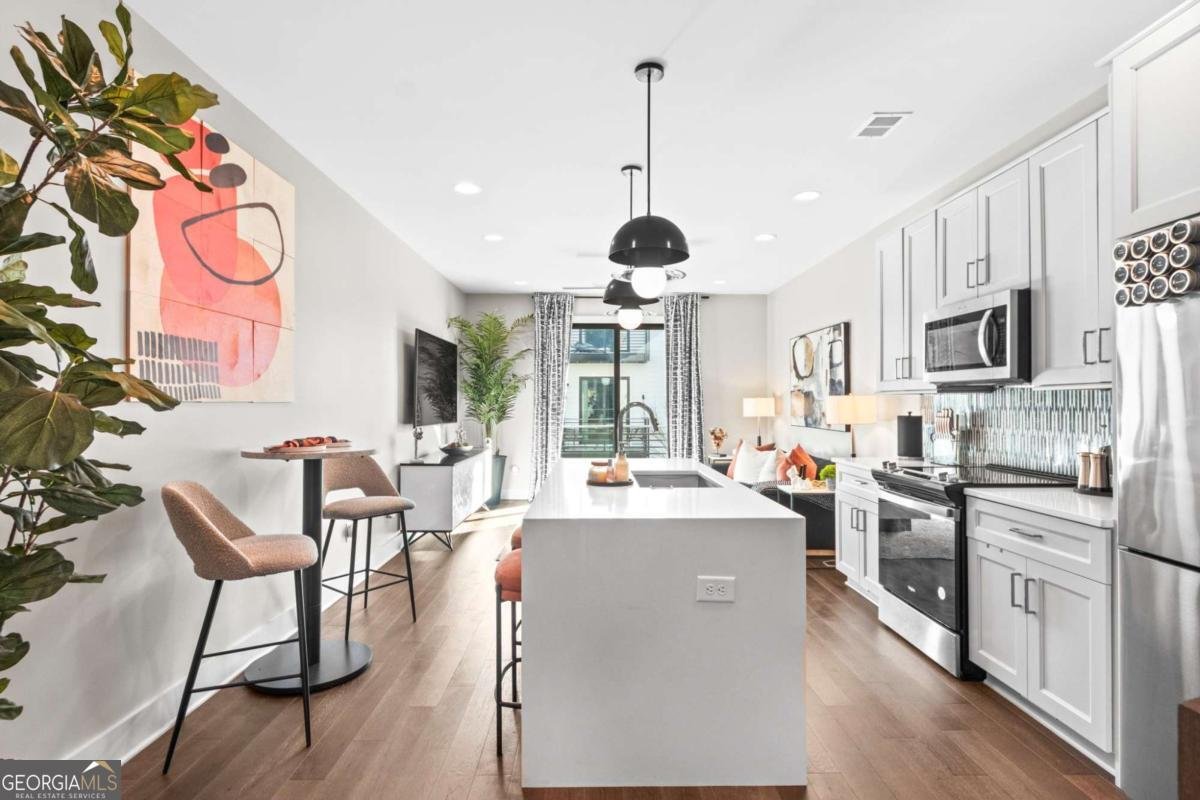 1350 May Avenue Atlanta - Photo 18