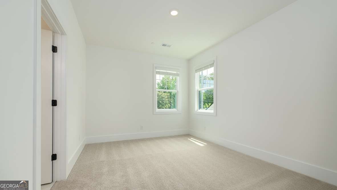 1490 Longwing Lane Marietta - Photo 18