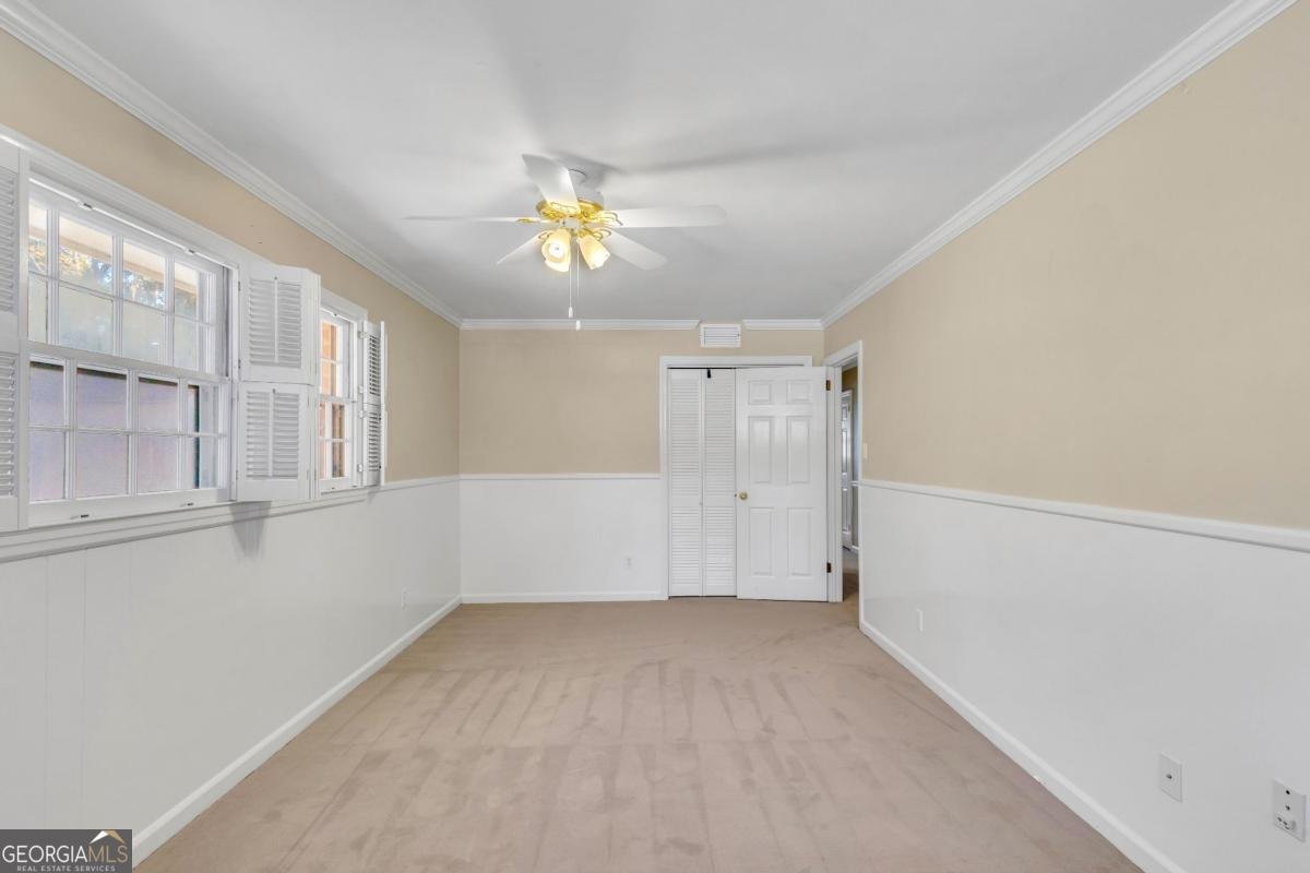 311 Pickwick Road Savannah - Photo 11