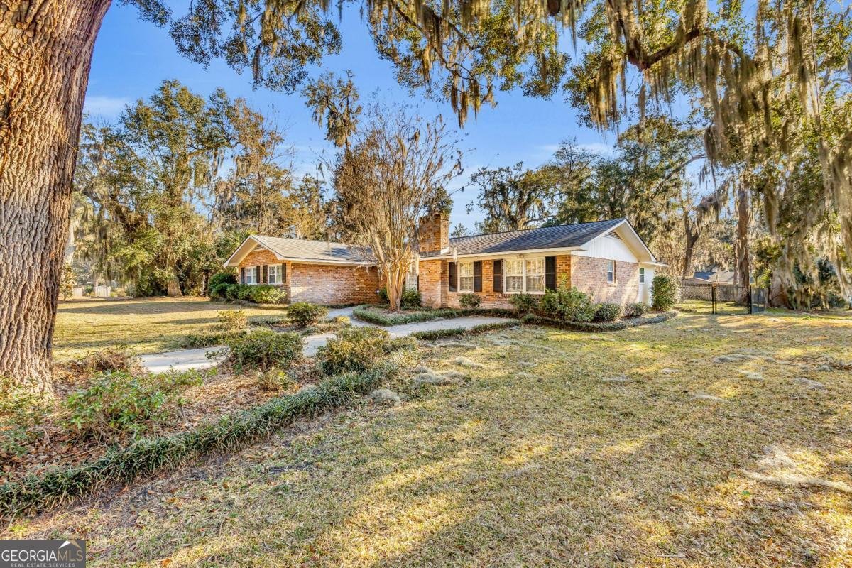 311 Pickwick Road Savannah - Photo 43