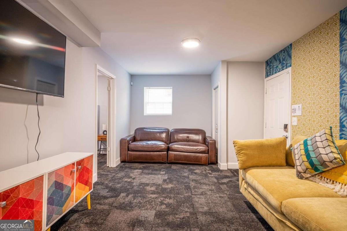 177 Silver Springs Circle Atlanta - Photo 16