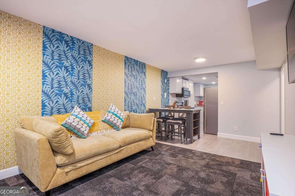 177 Silver Springs Circle Atlanta - Photo 18