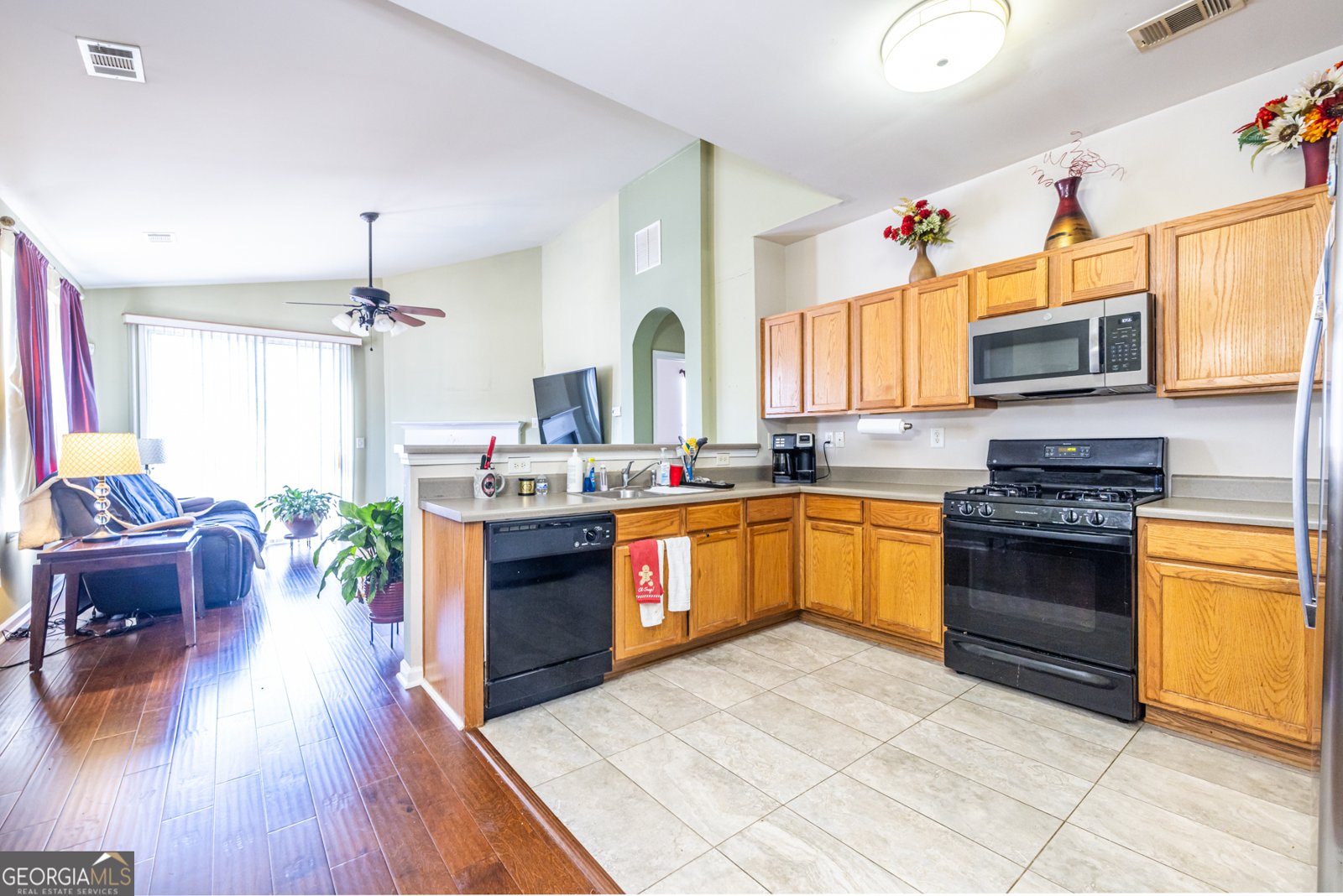 806 Hartstone Court Fairburn - Photo 10