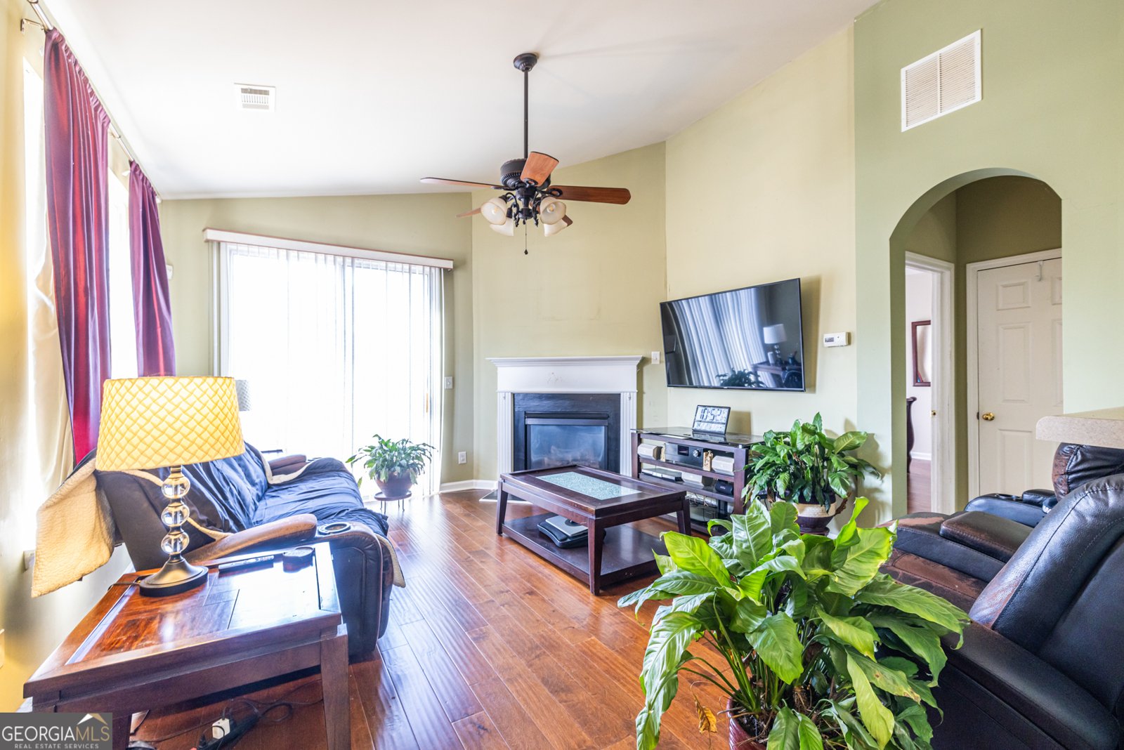 806 Hartstone Court Fairburn - Photo 6