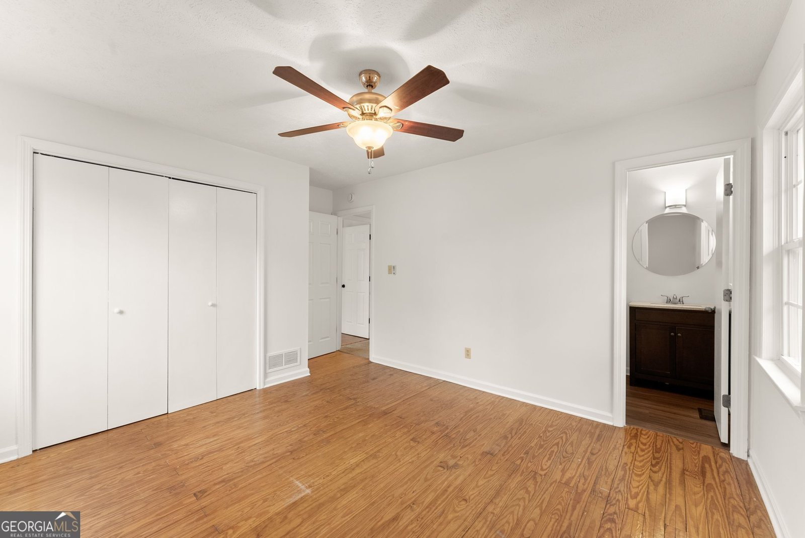 146 Pine Street Cleveland - Photo 20