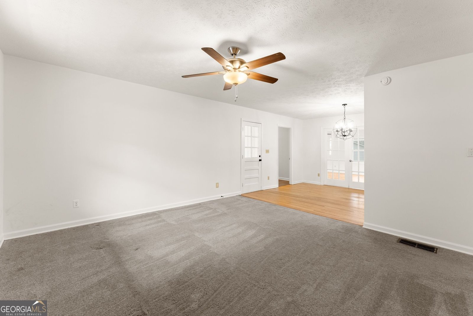 146 Pine Street Cleveland - Photo 6