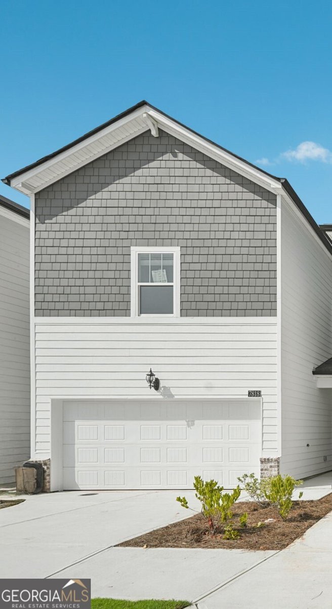 7818 Marie Way Fairburn - Photo 1