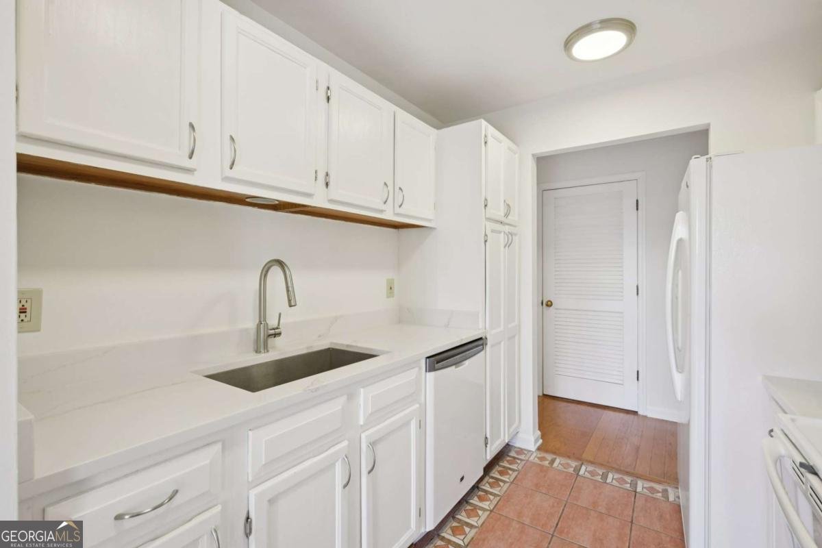 1750 Clairmont Road Decatur - Photo 8