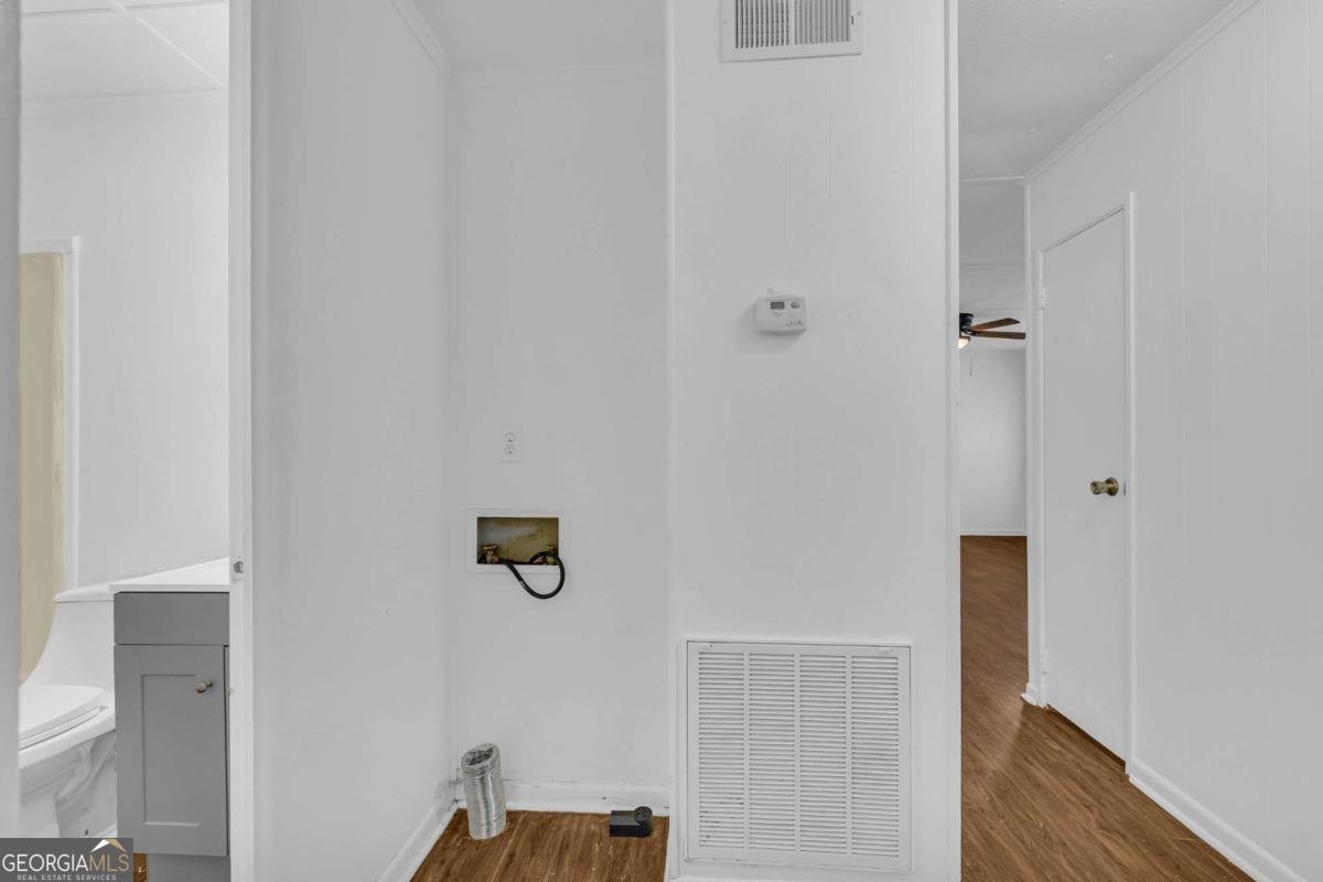 303 Martin Circle Athens - Photo 16