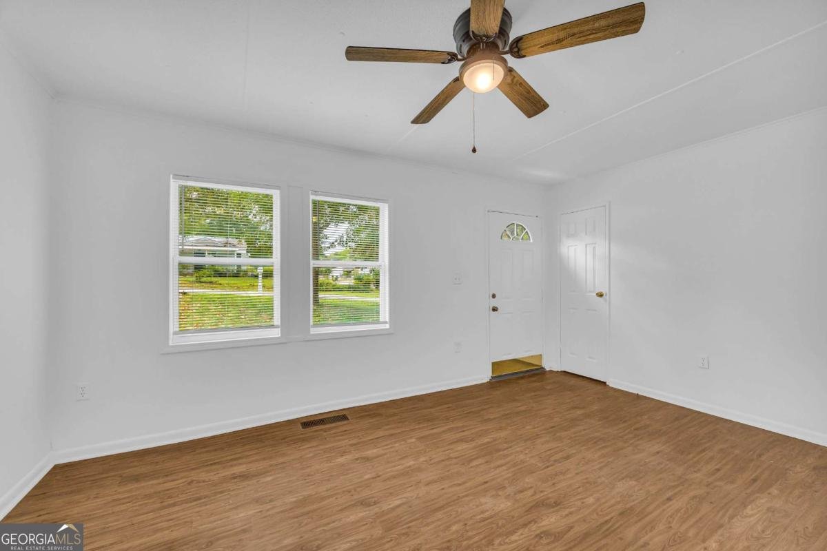 303 Martin Circle Athens - Photo 6