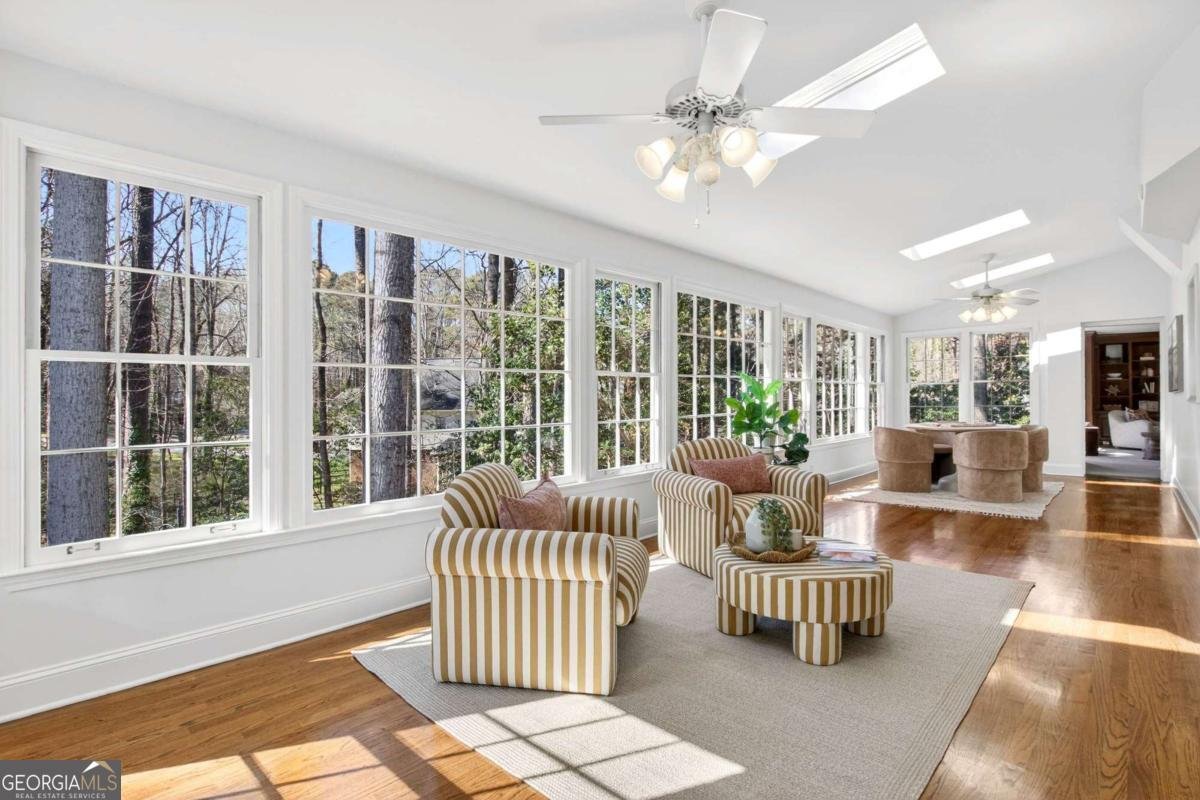 350 Spindle Court Sandy Springs - Photo 17