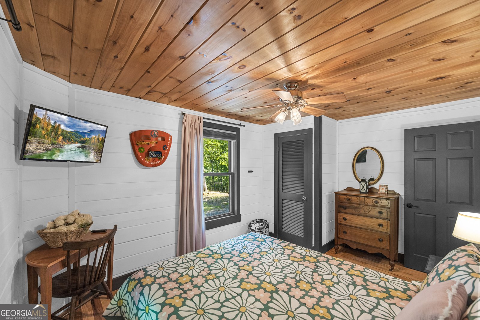 832 Scenic Mountain View Road Blue Ridge - Photo 14