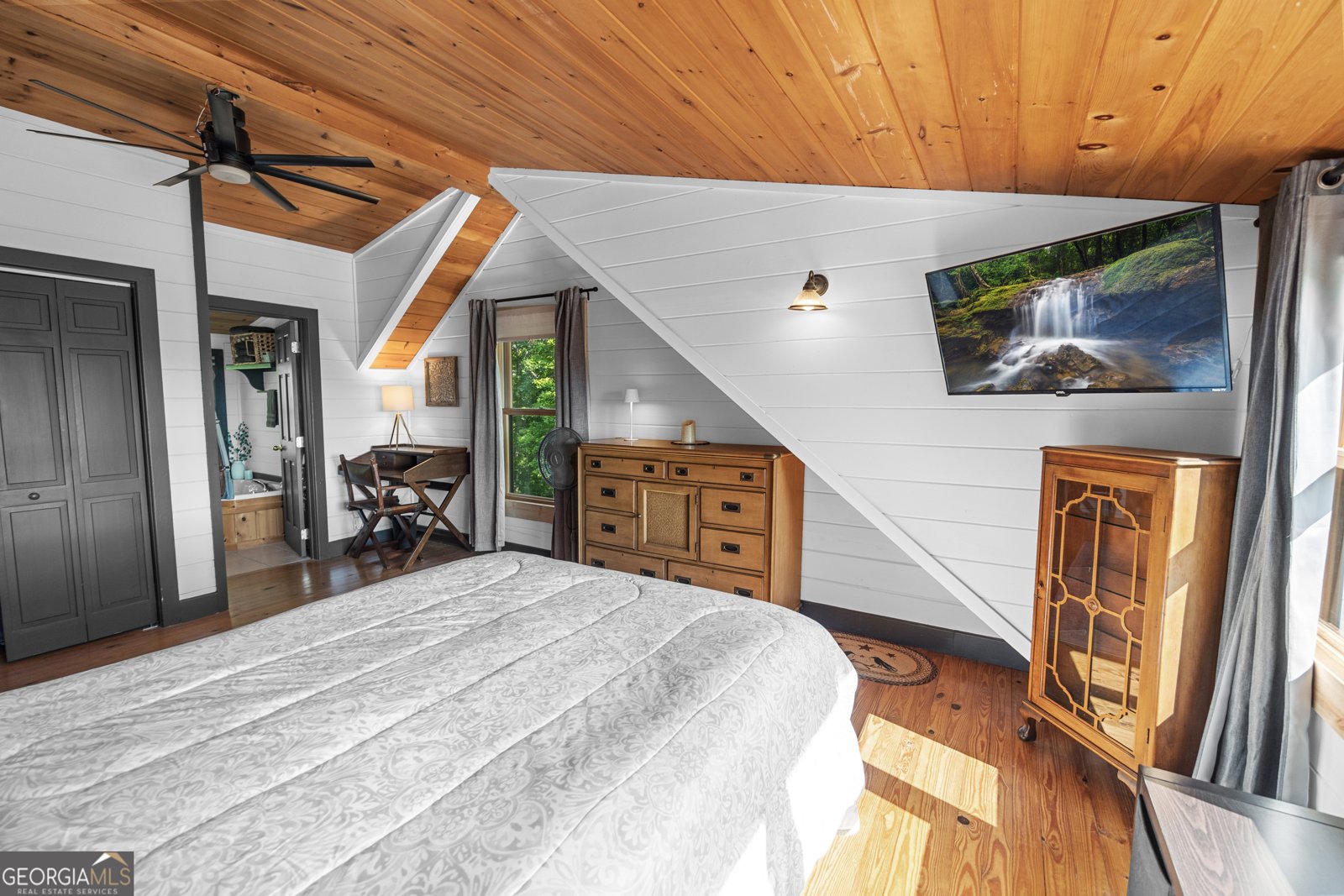 832 Scenic Mountain View Road Blue Ridge - Photo 25