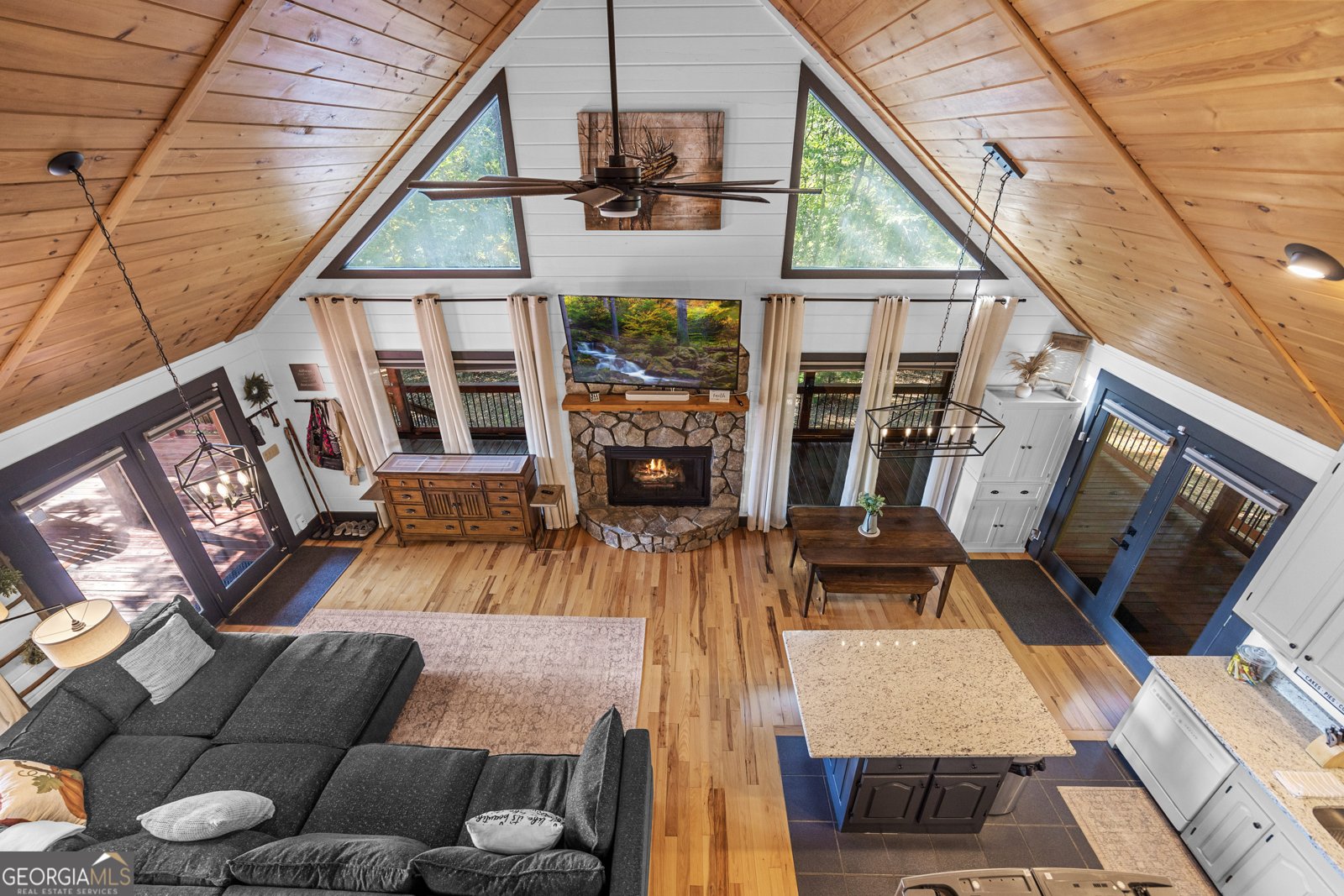 832 Scenic Mountain View Road Blue Ridge - Photo 8