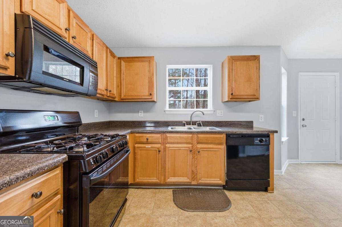 3880 Micah Lane Ellenwood - Photo 11