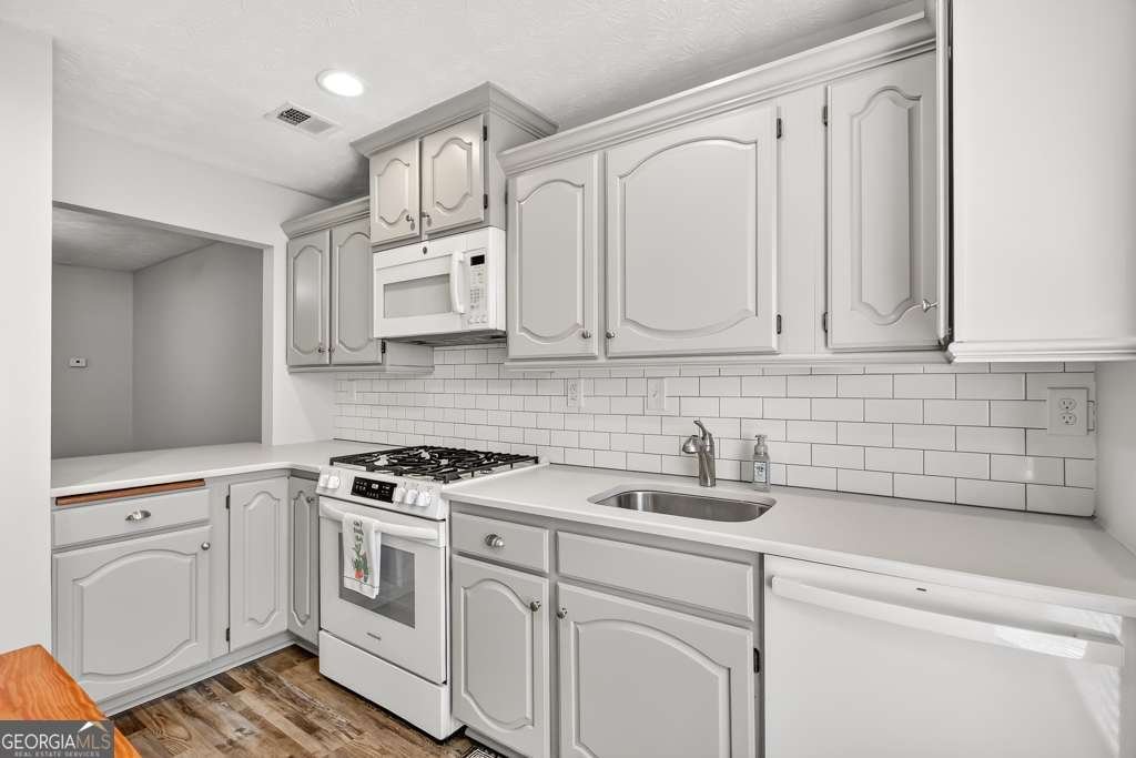 903 Woodcliff Drive Atlanta - Photo 12