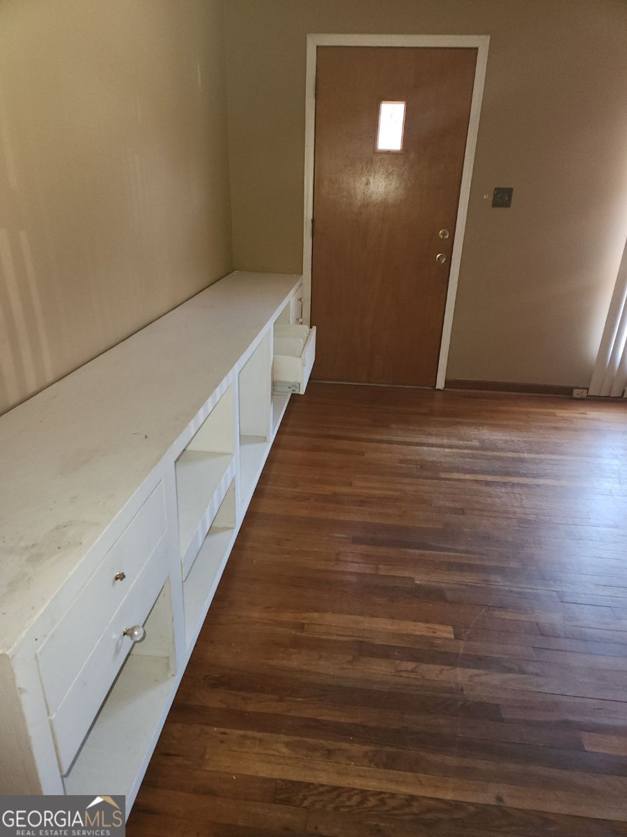 2513 Graywall Street East Point - Photo 13