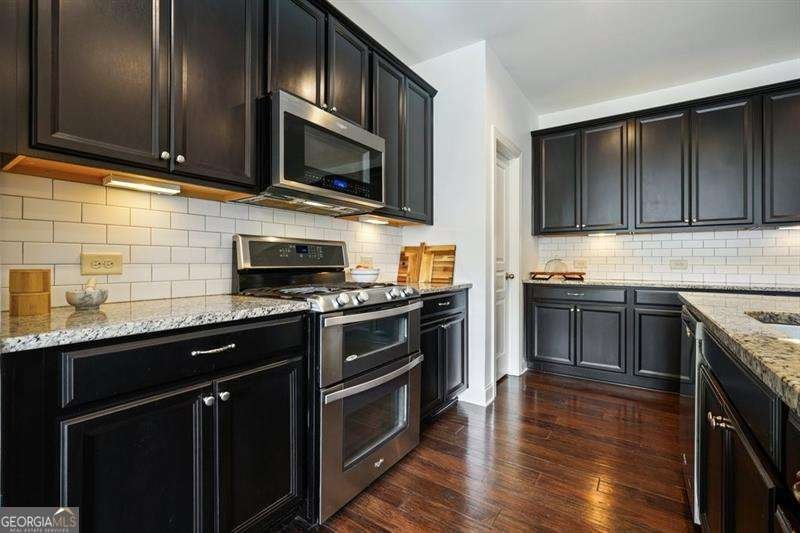 4006 Creekshire Trail Canton - Photo 17