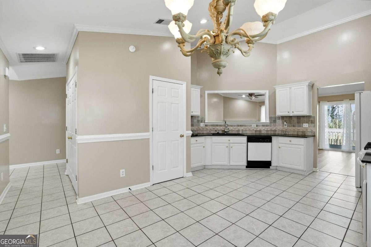 3665 Charlton Ives Drive Lilburn - Photo 7