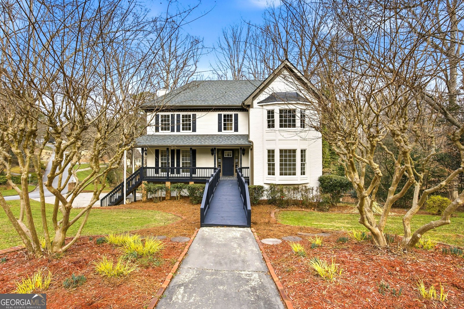 1619 Walden Pond Road Suwanee - Photo 1