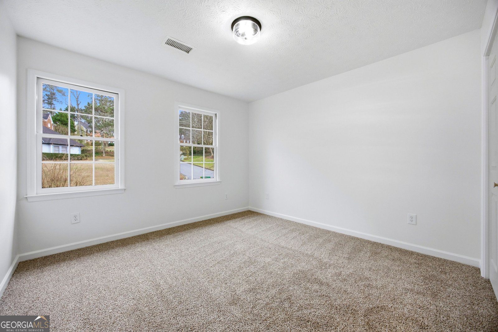 1619 Walden Pond Road Suwanee - Photo 29