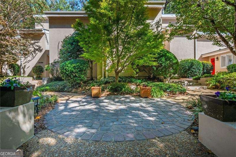 3088 Vinings Ferry Drive Atlanta - Photo 1