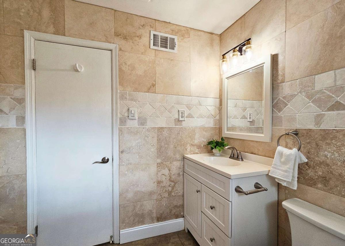 136 Peachtree Memorial Drive Atlanta - Photo 12