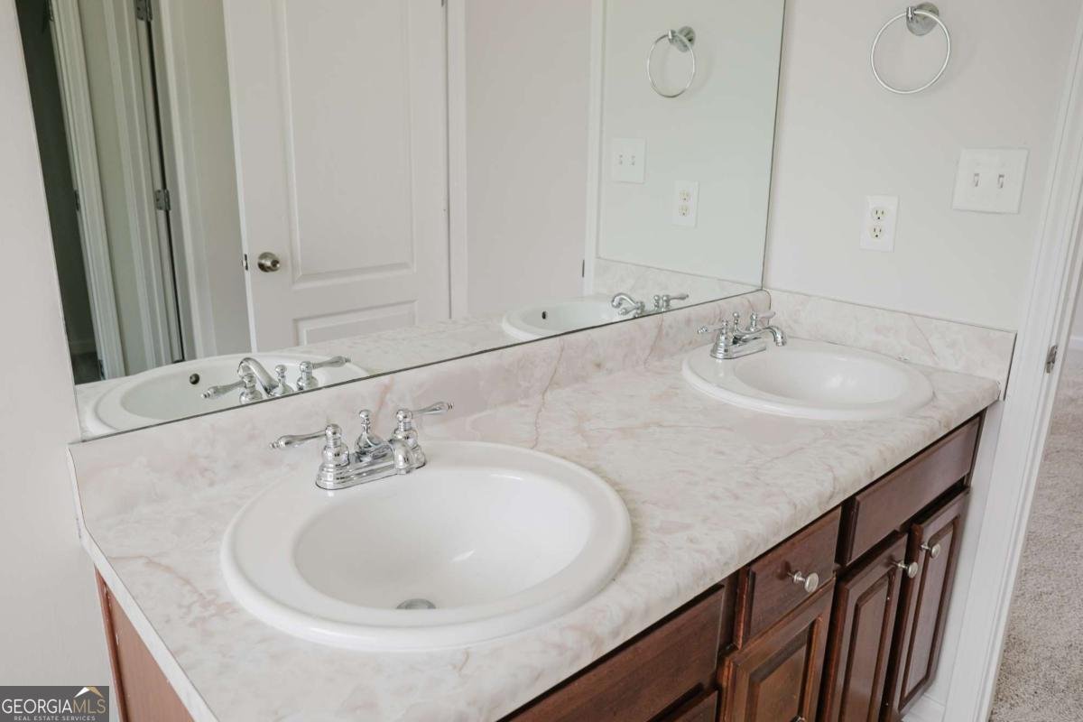 275 Hoglen Drive Covington - Photo 10