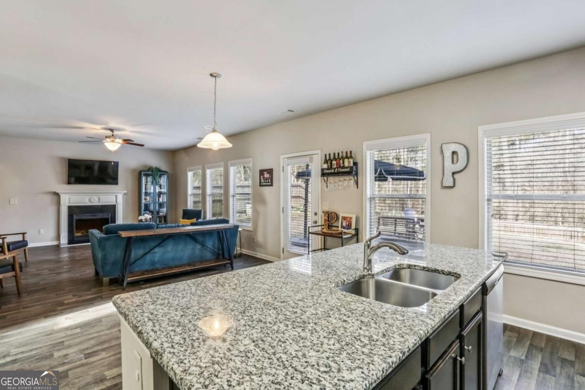 751 Walnut Woods Drive Braselton - Photo 11