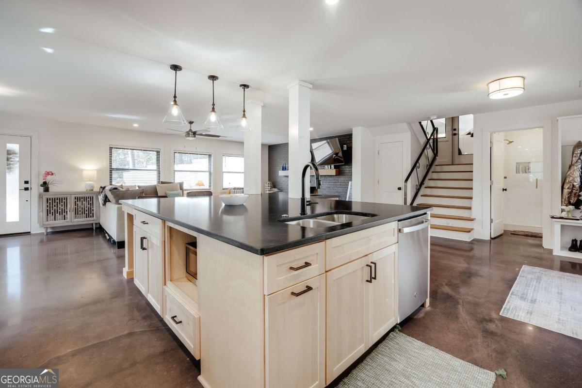 450 Westview Drive Athens - Photo 11