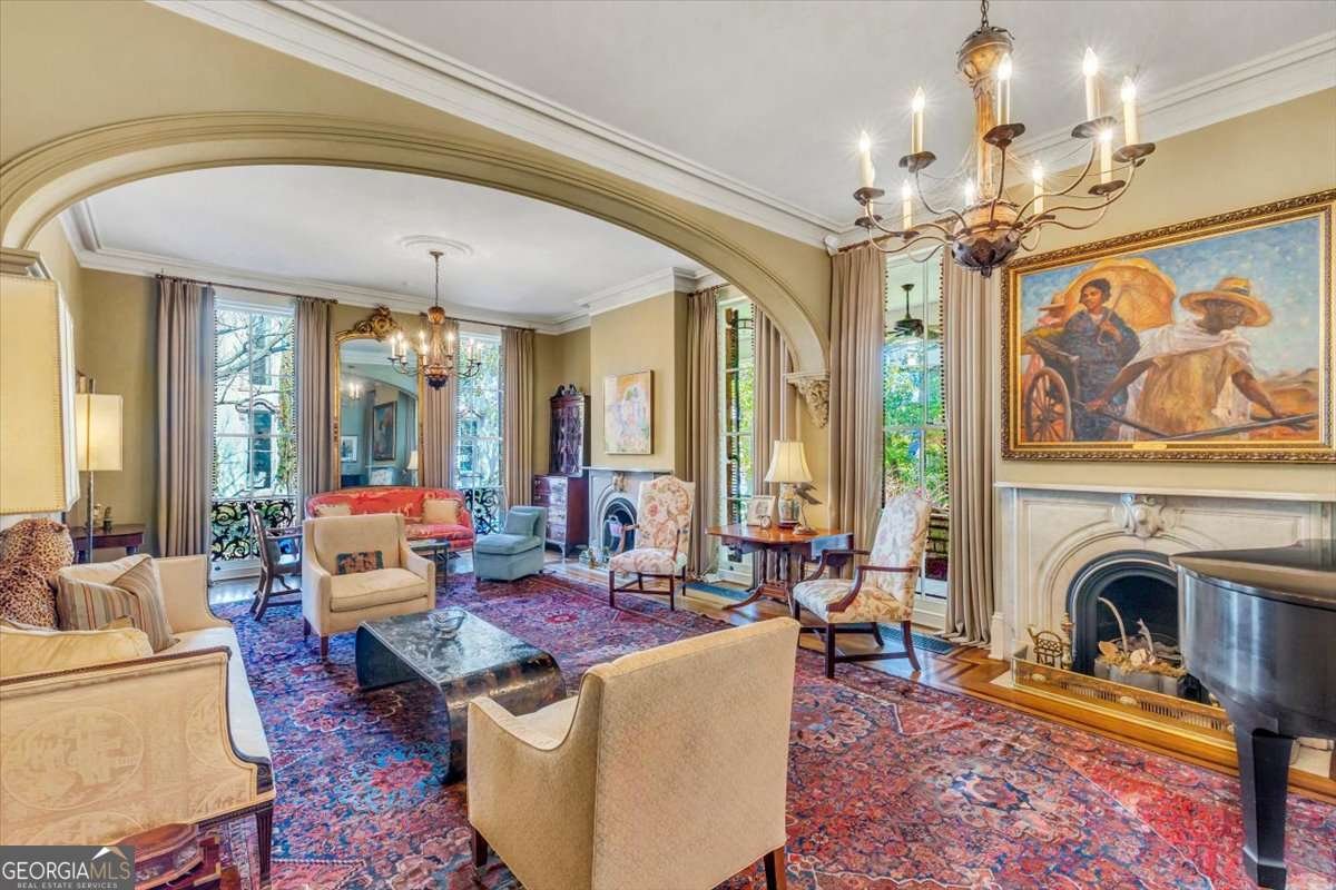 211 Charlton Street Savannah - Photo 10