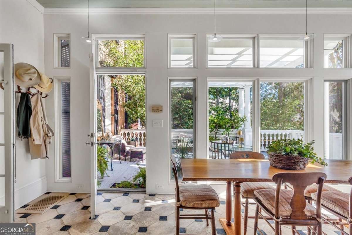 211 Charlton Street Savannah - Photo 20