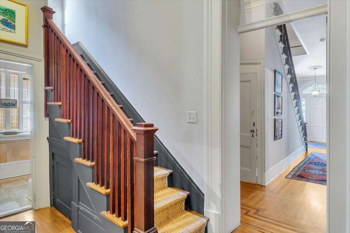 211 Charlton Street Savannah - Photo 24