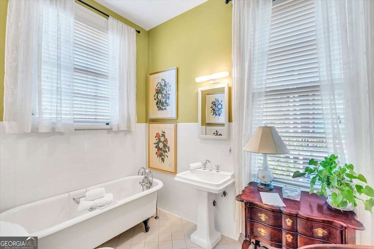 211 Charlton Street Savannah - Photo 33