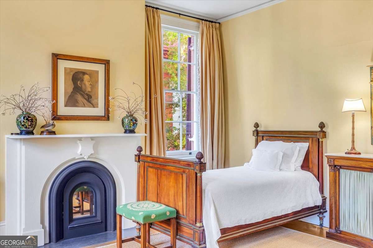 211 Charlton Street Savannah - Photo 35