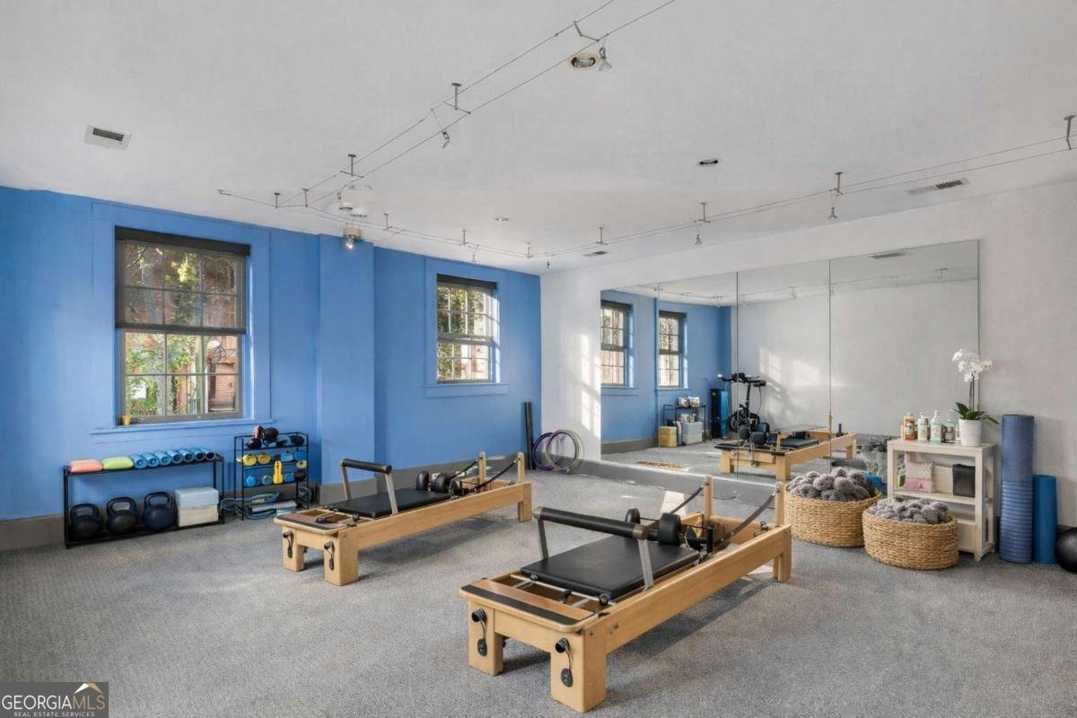 211 Charlton Street Savannah - Photo 51