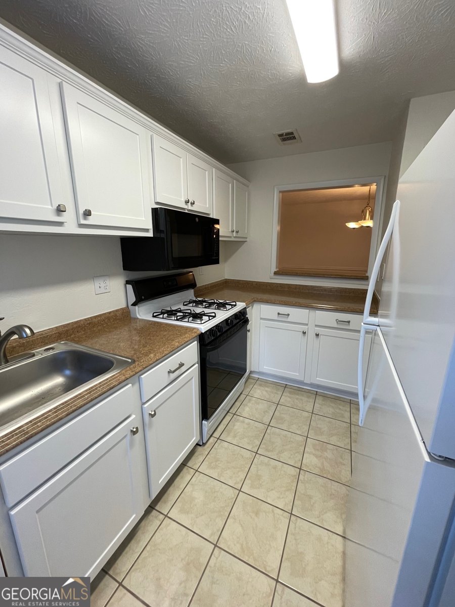 2408 Cumberland Court Smyrna - Photo 8