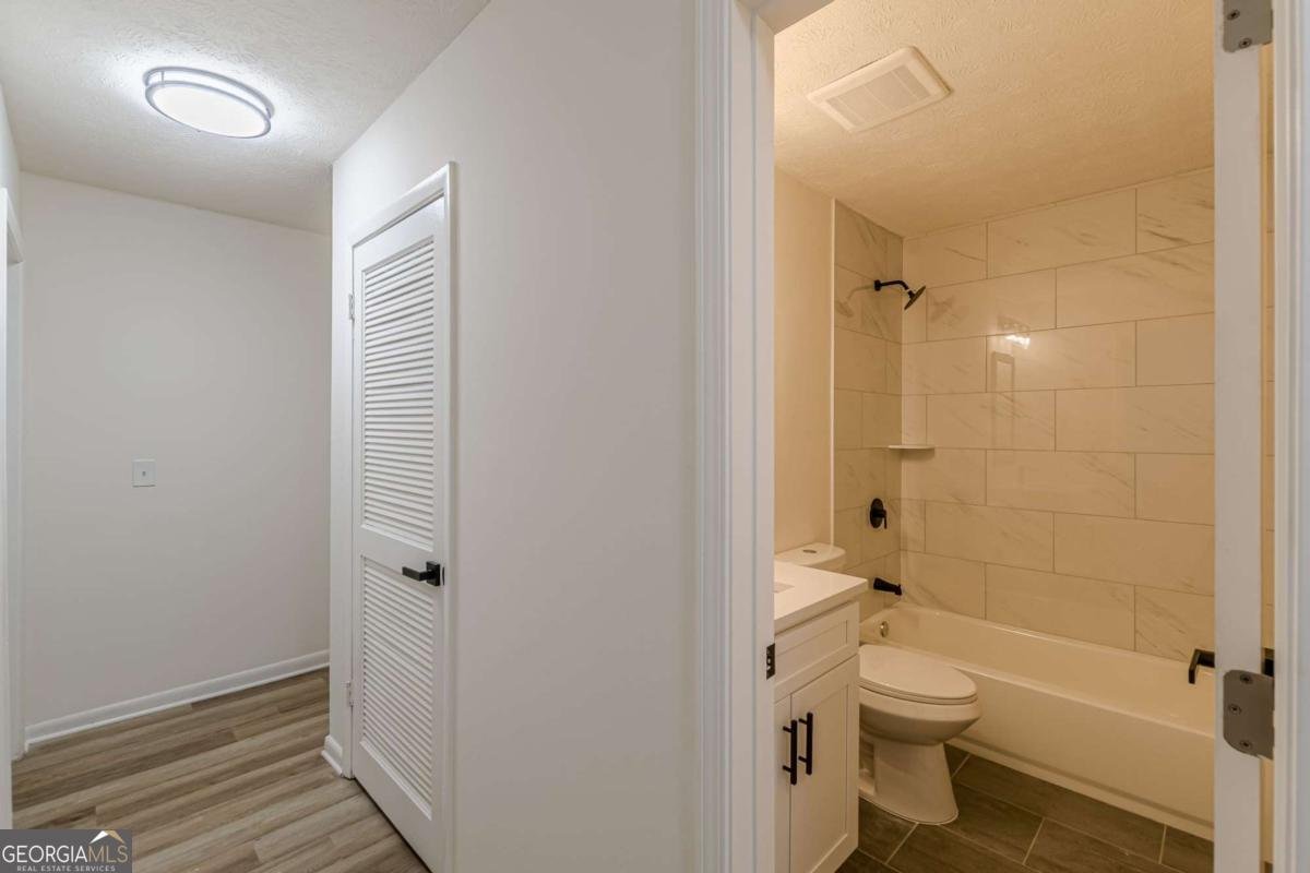 7498 Helms Court Jonesboro - Photo 19