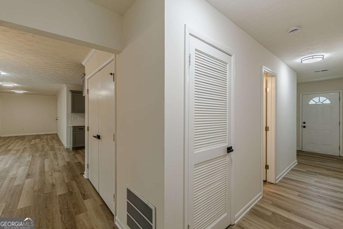 7498 Helms Court Jonesboro - Photo 21