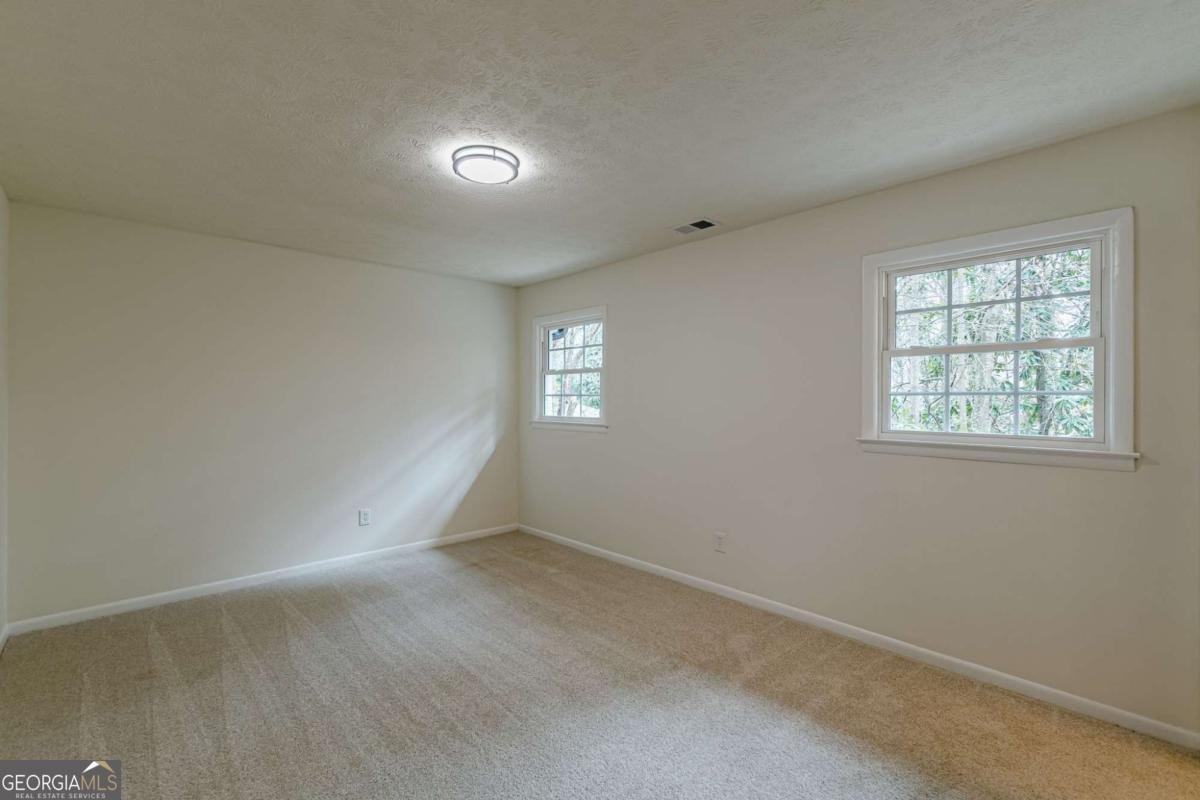 7498 Helms Court Jonesboro - Photo 22