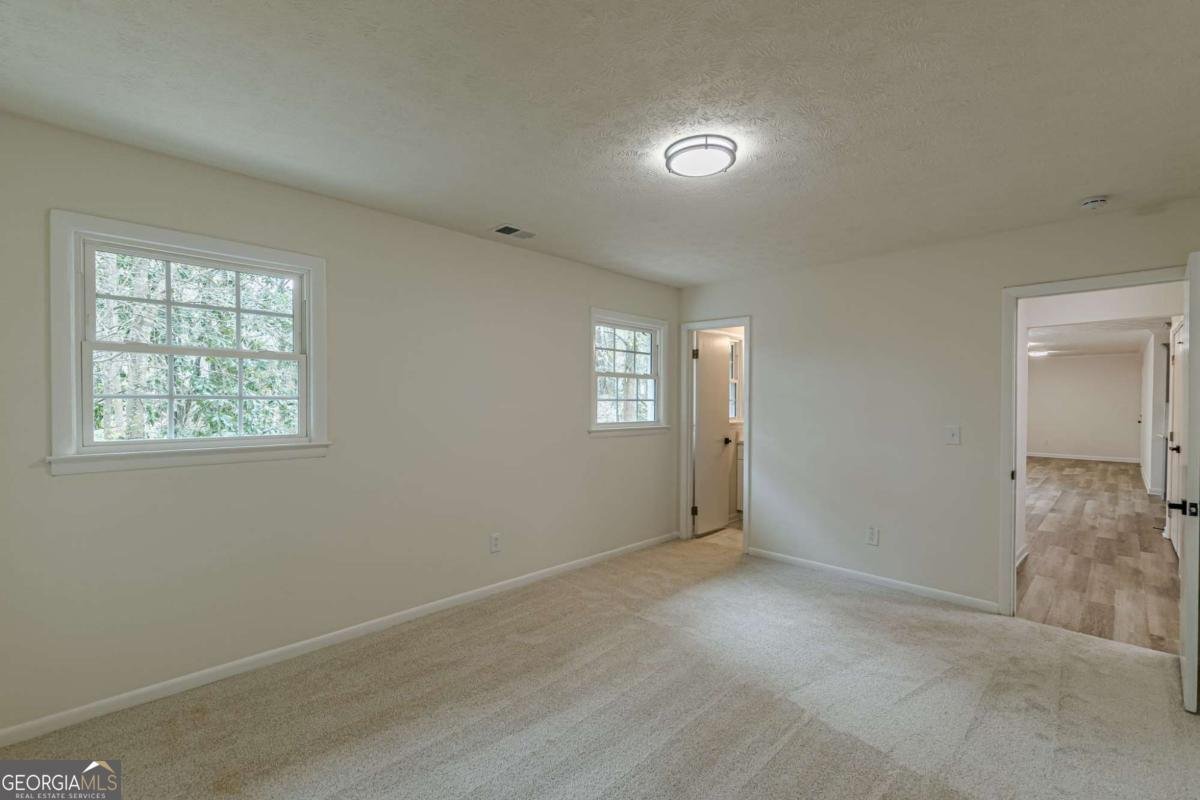 7498 Helms Court Jonesboro - Photo 23