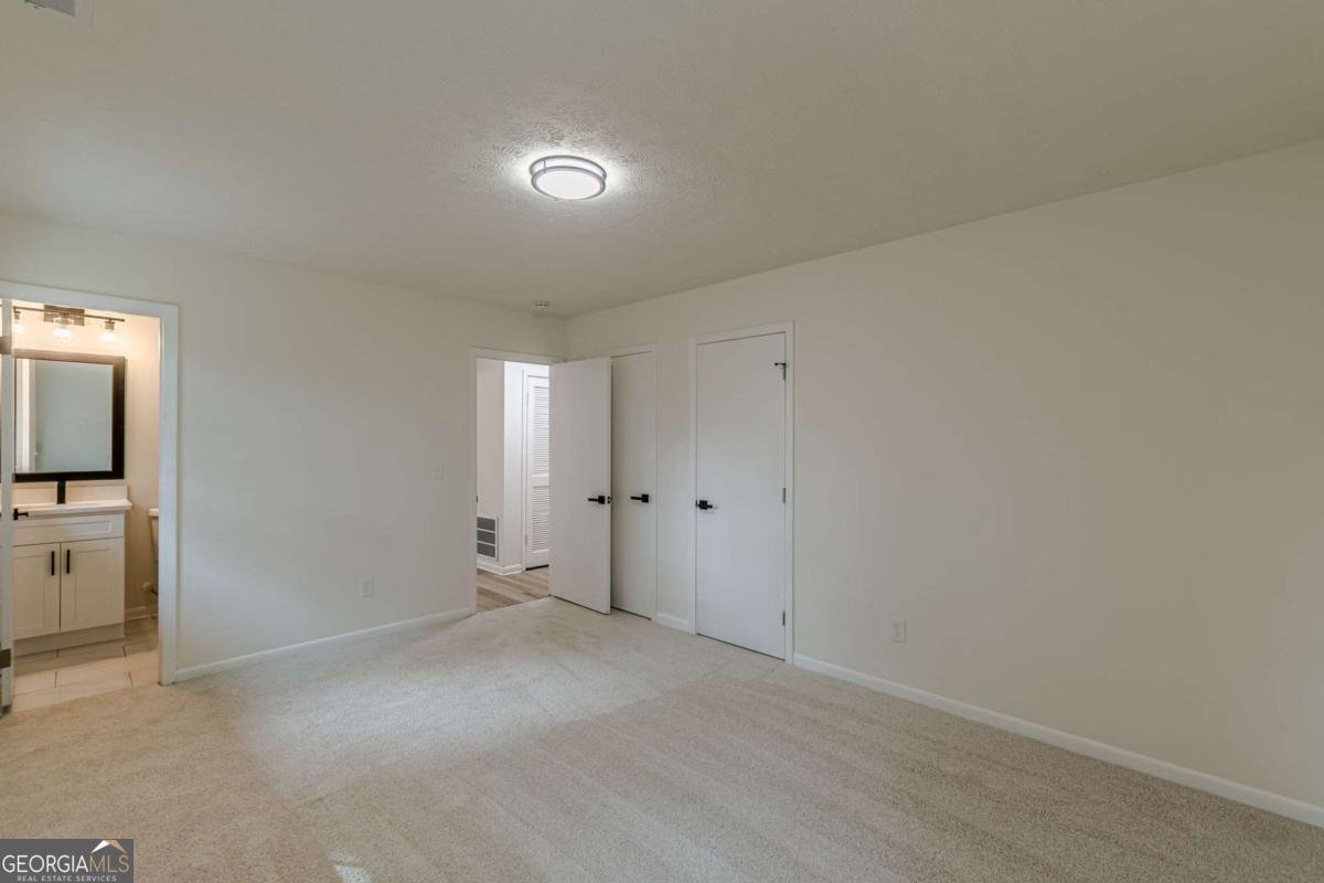 7498 Helms Court Jonesboro - Photo 24