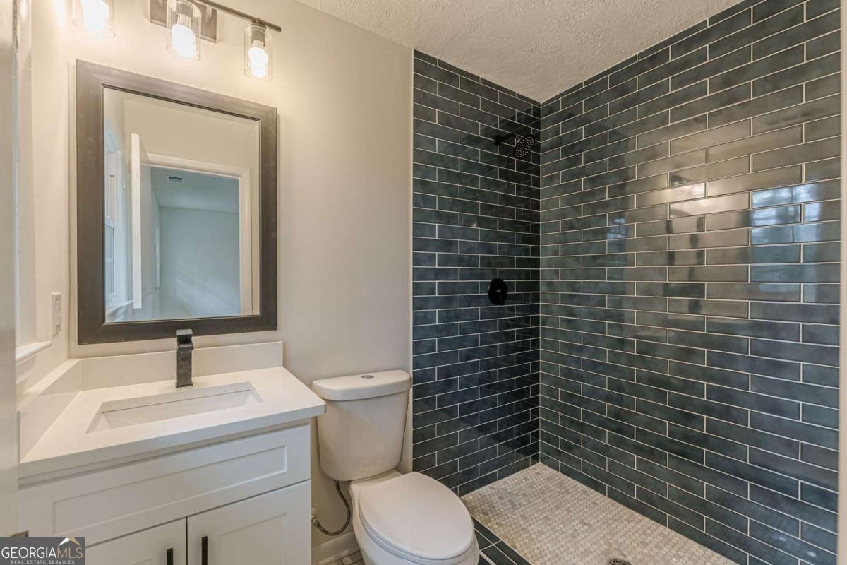 7498 Helms Court Jonesboro - Photo 26