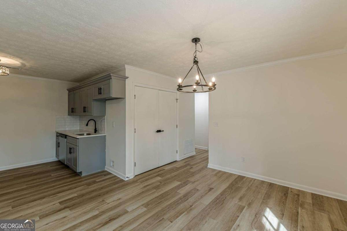 7498 Helms Court Jonesboro - Photo 31