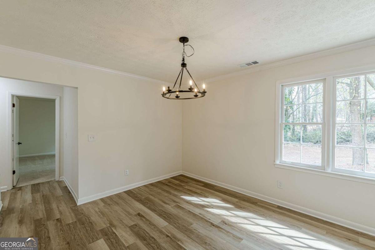 7498 Helms Court Jonesboro - Photo 32