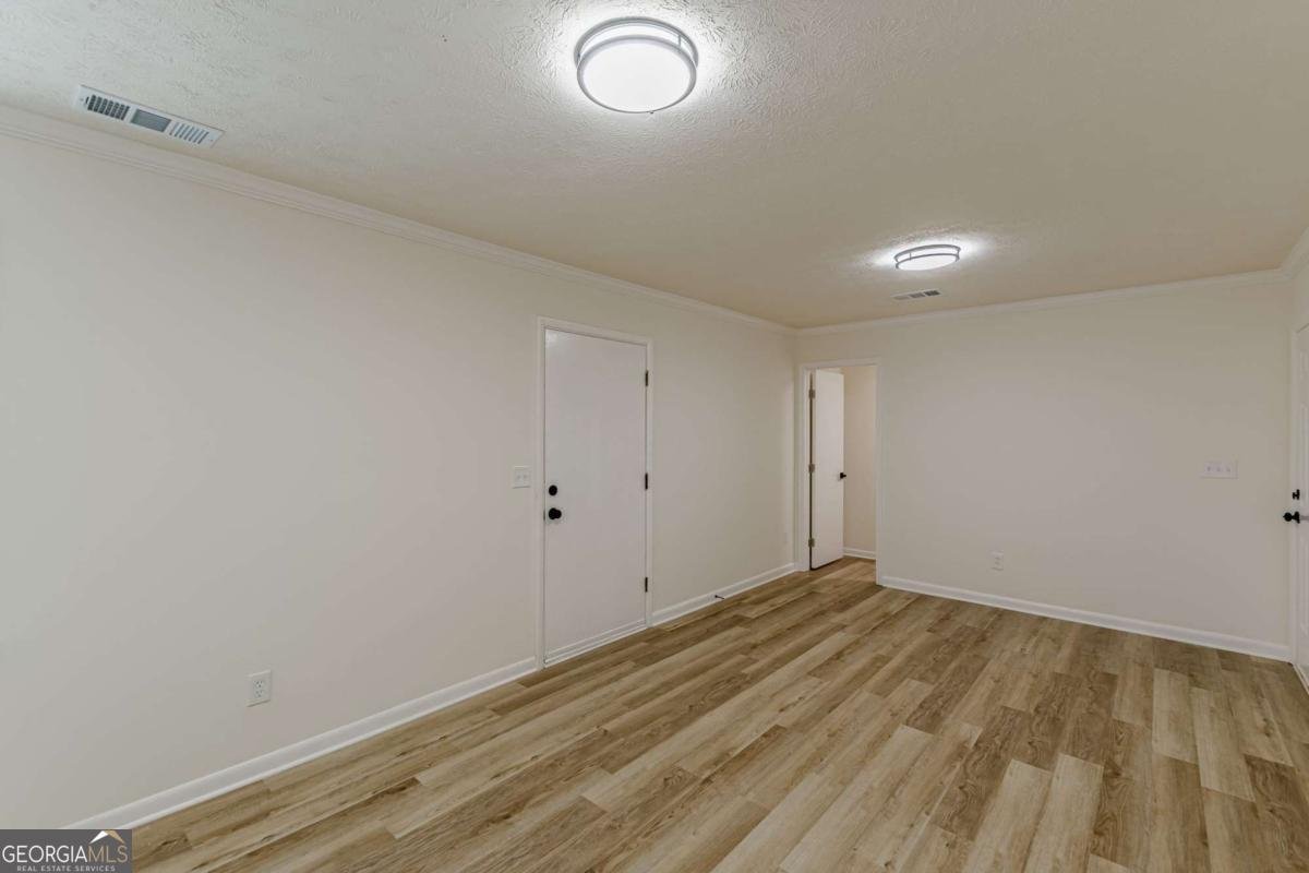 7498 Helms Court Jonesboro - Photo 42