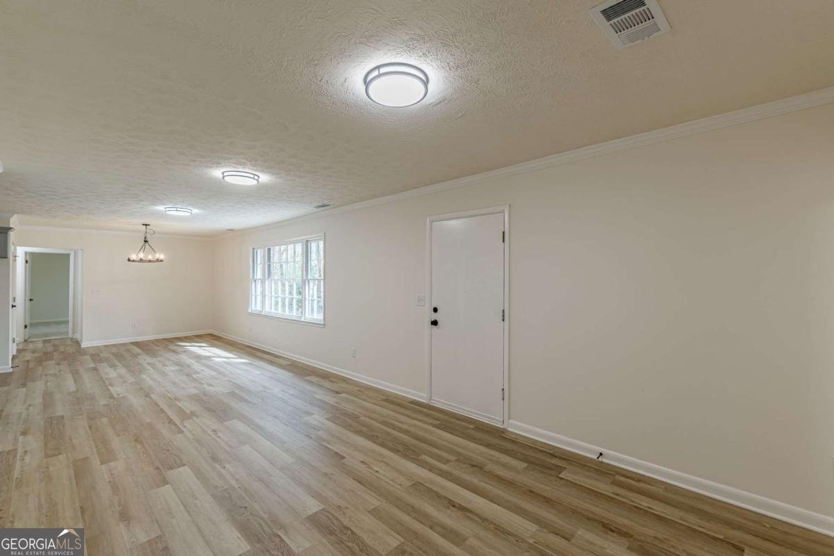 7498 Helms Court Jonesboro - Photo 43